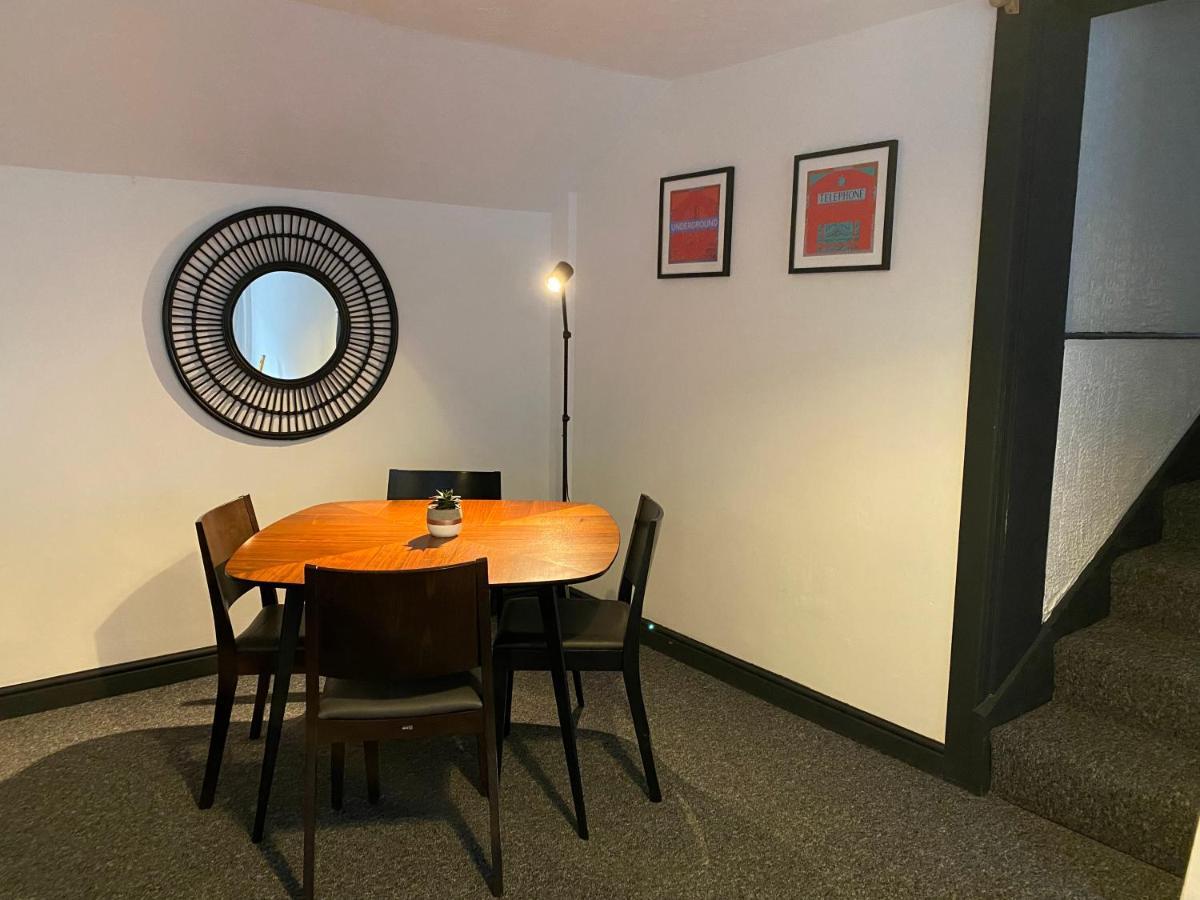 Gorgeous Town Center 3 Bedroom Self Contained Apartment For 1-5 People Harrogate Zewnętrze zdjęcie