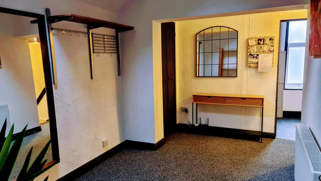 Gorgeous Town Center 3 Bedroom Self Contained Apartment For 1-5 People Harrogate Zewnętrze zdjęcie